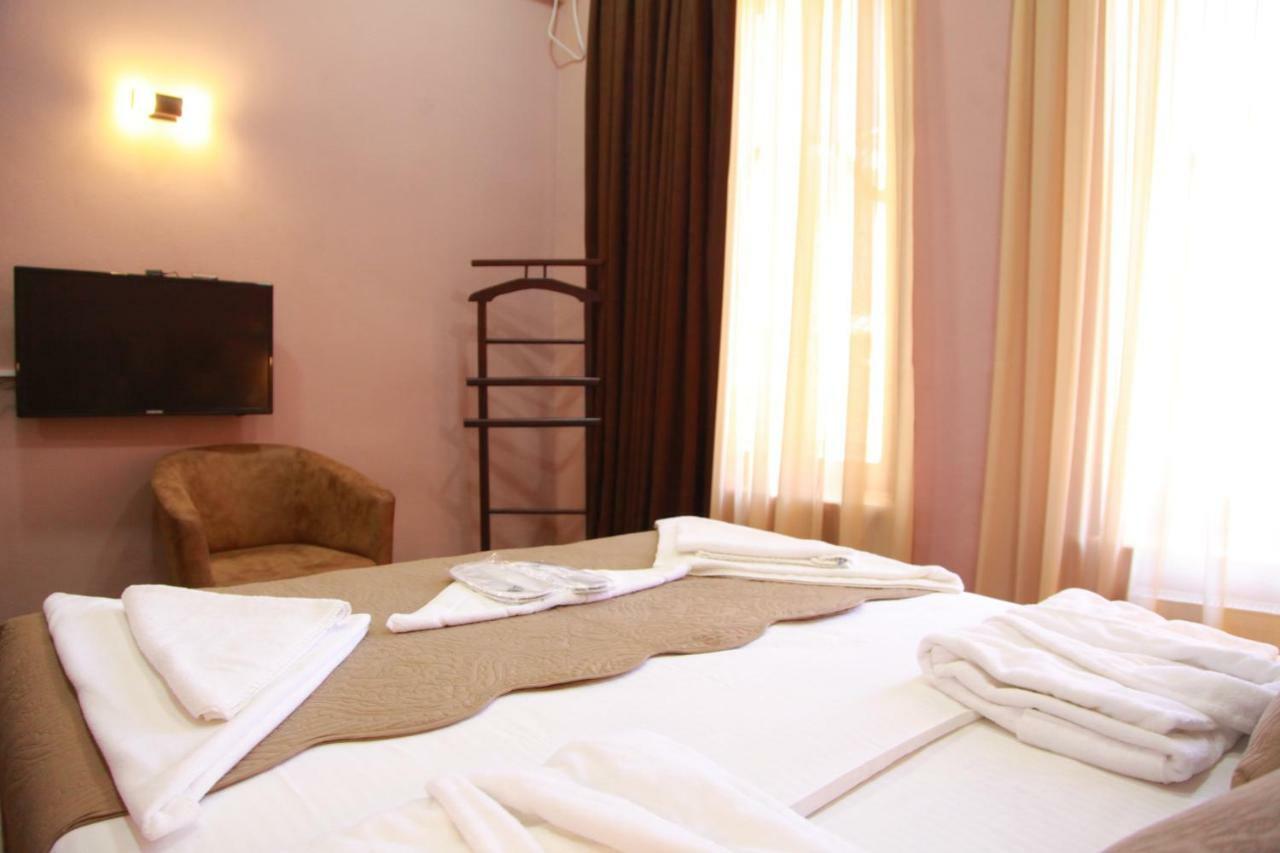 Epic Meidan Hotel Tbilisi Ngoại thất bức ảnh