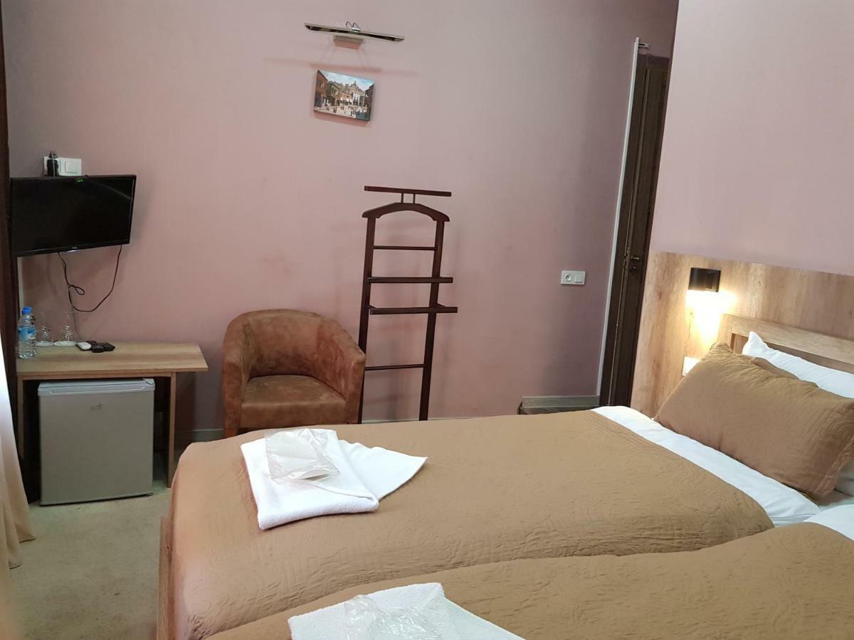 Epic Meidan Hotel Tbilisi Ngoại thất bức ảnh
